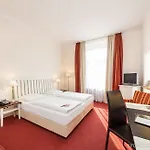 Bremer Haus Готель 3*