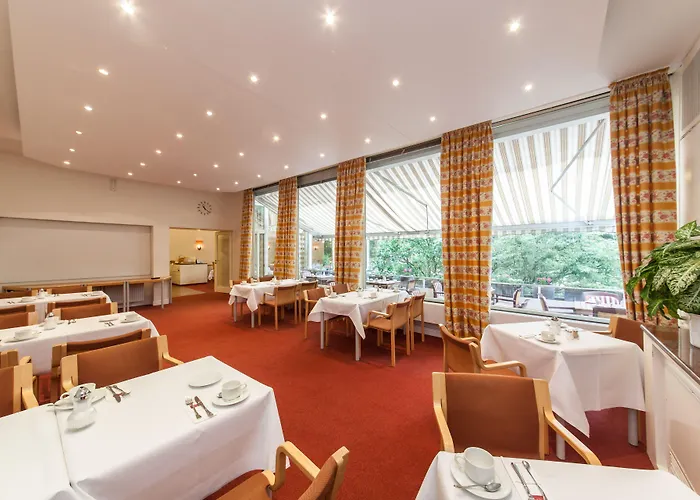 Bremer Haus Hotell 3*