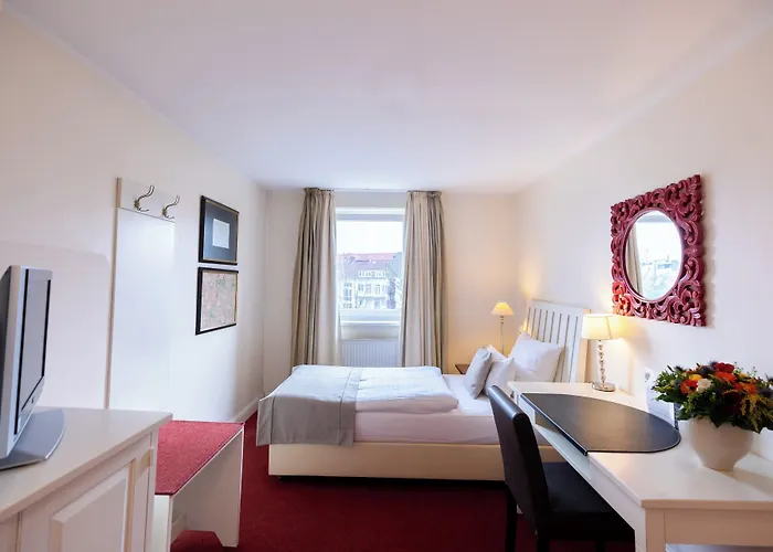 Bremer Haus Hotell 3*